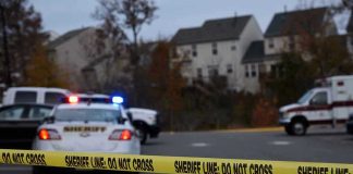 Unbelievable Chase: Deputy’s Shocking Final Act Sheriff line tape blocking scene with police and ambulance.