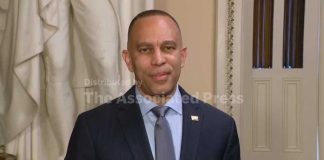 Jeffries tells WH to 'clean up your own house' after media dinner shooting sparks fight on rhetoric