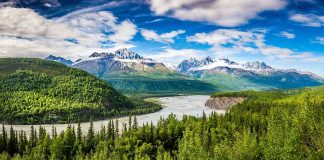 US Coast Guard Spots Chinese Naval Ships Off Alaska