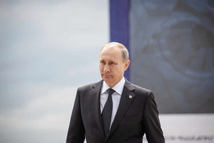 shutterstock_2282409939.jpg Putin